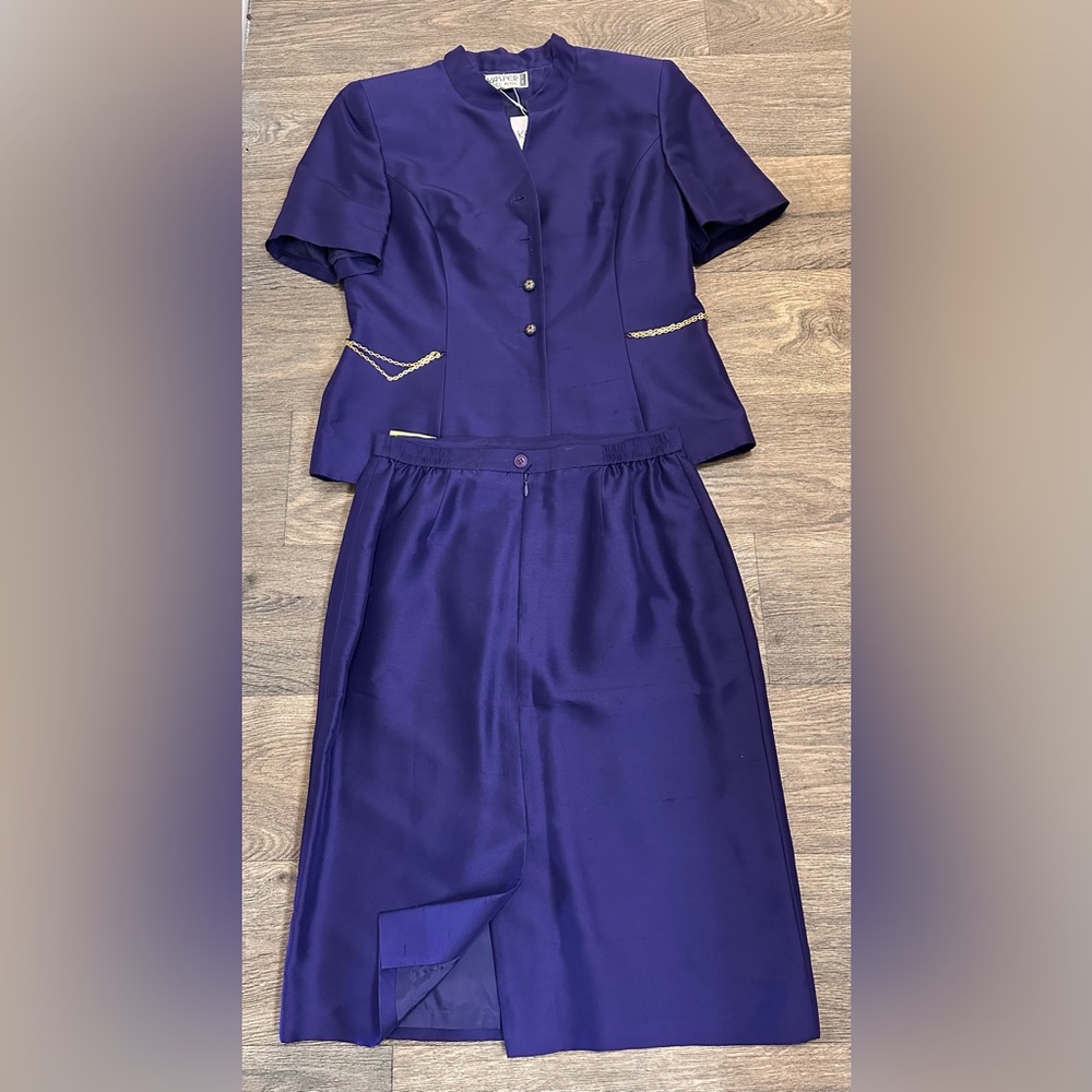NWT Kasper ASL Women’s 8P Purple skirt Suit Set 100% Silk Festive Workwear